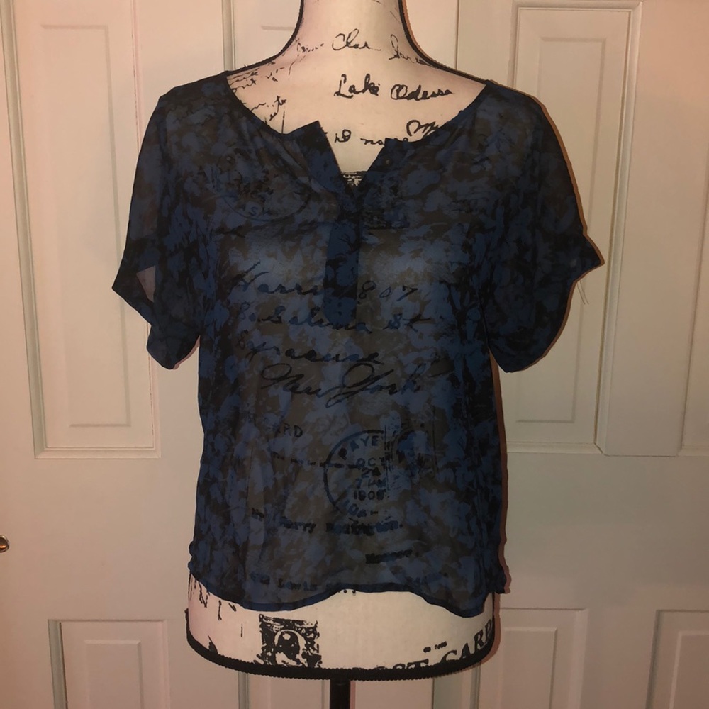Banana Republic Short Sleeve Sheer Pattern Blouse